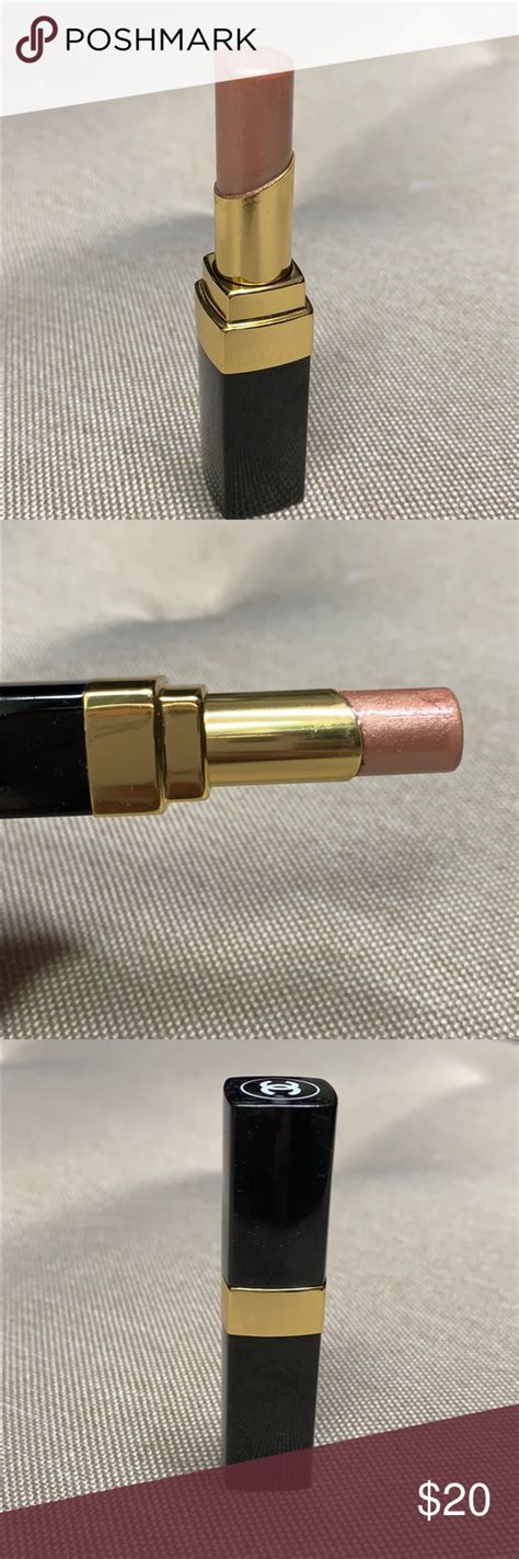 chanel canotier lipstick